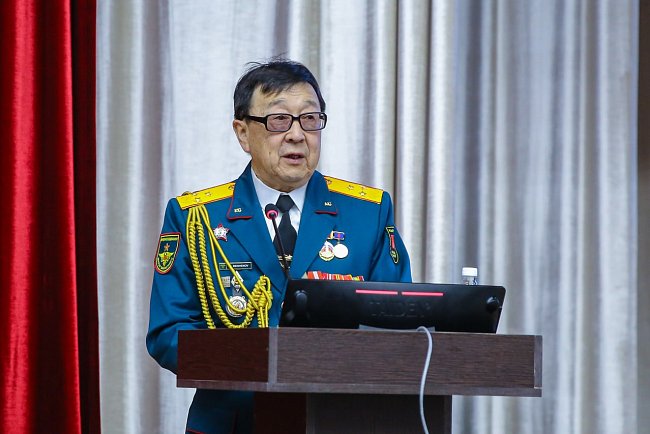 A lecture by Murat Beishenov was held at KRSU as part of the "Muras" discussion program