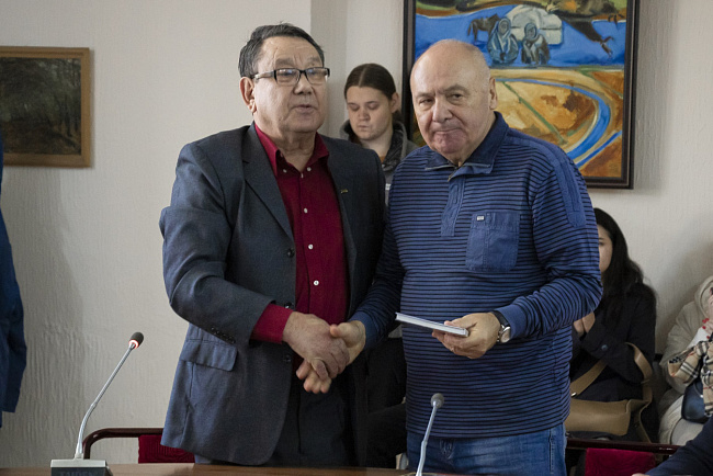 В КРСУ презентовали сборник воспоминаний потомков блокадников