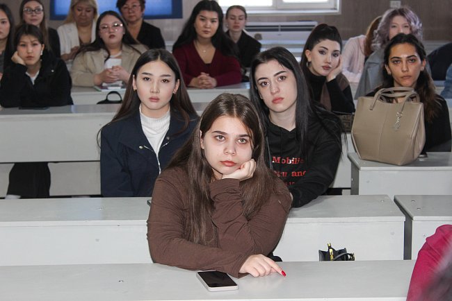 International Relations Department KRSU held a meeting with students of the Faculty of International Relations