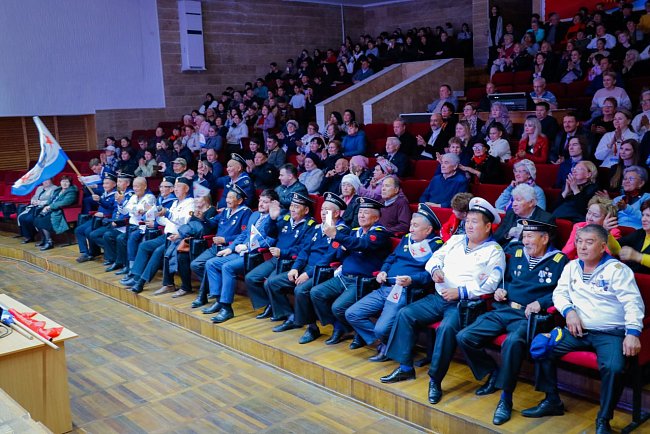 A concert of the Ensemble of the Russian Black Sea Fleet took place at KRSU