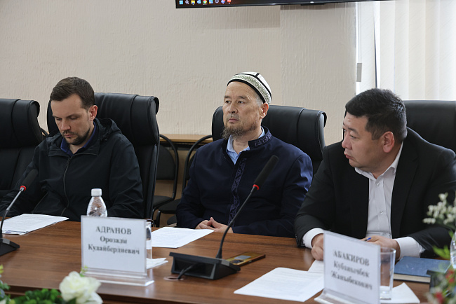 В КРСУ обсудили историческое наследие Туркестанской епархии