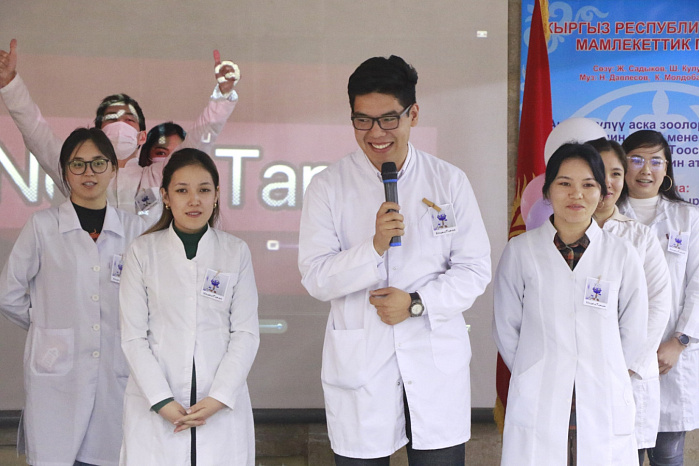 Студенты КРСУ блеснули знаниями на олимпиаде по педиатрии