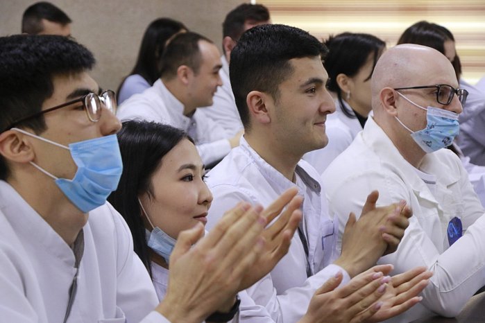 Happy Medical Worker's Day!
