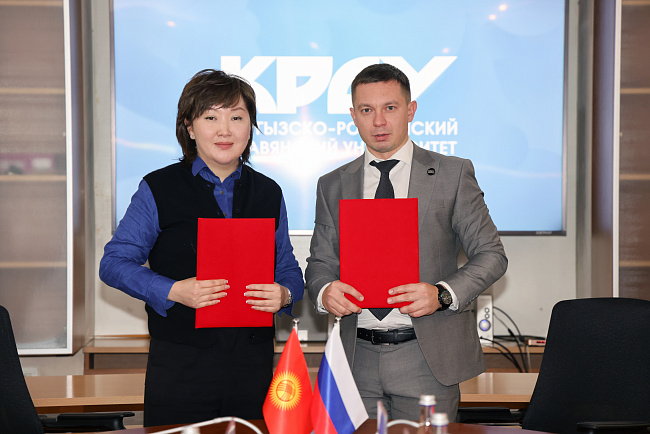 В КРСУ состоялась встреча руководства университета с Омбудсменом Кыргызской Республики