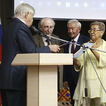 An international conference dedicated to the 75th anniversary of Professor Naken Kasiev was held at KRSU