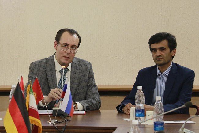 Experts and students discussed Omar Khayyam's contribution to world culture