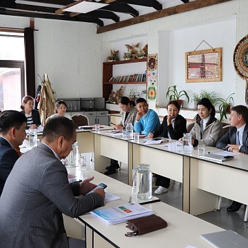 KRSU teachers discussed with experts effective methods of teaching international humanitarian law