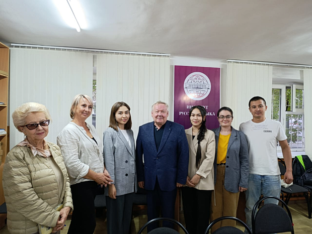 Лекции по спецкурсу доктора филологических наук Синячкина В.П. (РУДН)