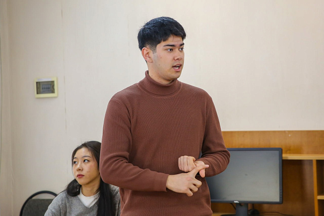 Студенты КРСУ провели маркетинговое исследование базы отдыха "Жаштык" на Иссык-Куле