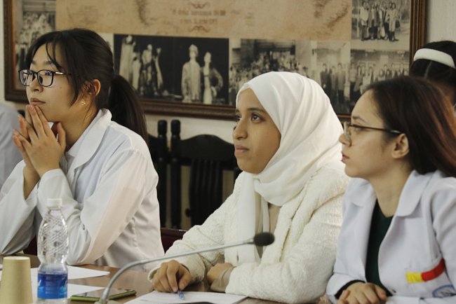 Young scientists spoke about English-language medical education in Kyrgyzstan
