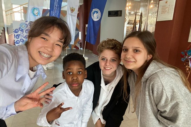 New horizons: KRSU schoolchildren discover Russia