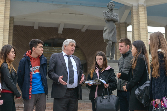 Kyrgyz-Russian Slavic: the tandem of two countries at the crossroads of integration