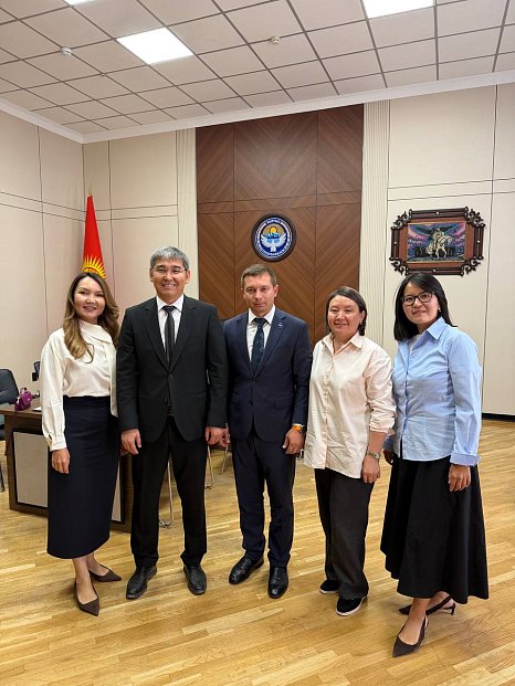 KRSU and the Kyrgyz Ministry of Health discussed the training of medical personnel and the development of clinical facilities