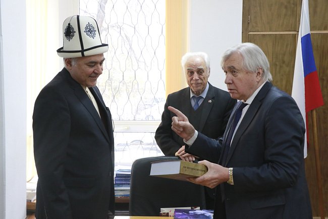 The Iran Week at universities in Kyrgyzstan has started at KRSU