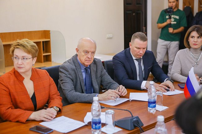 Кыргыз-Орус Славян университети жана OSOO «Alliance Алтын» 2024–2026-жылдарга кызматташуу боюнча Жол картасын түзүштү