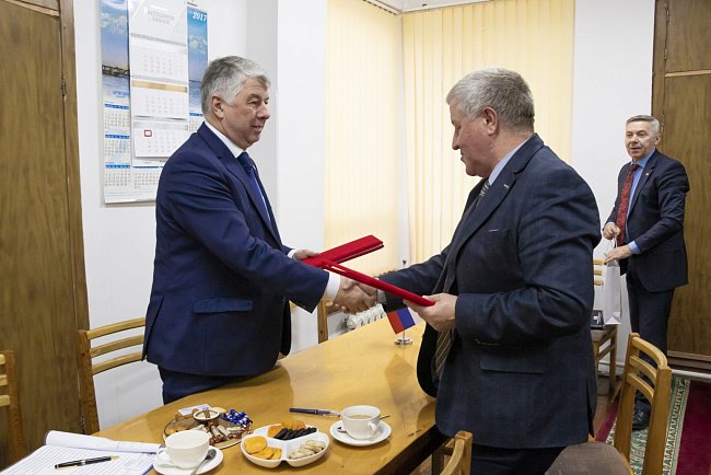 TsNIIChermet and KRSU signed a Cooperation Agreement