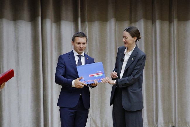 New educational prospects: KRSU received a mobile laboratory from ANO «Eurasia»