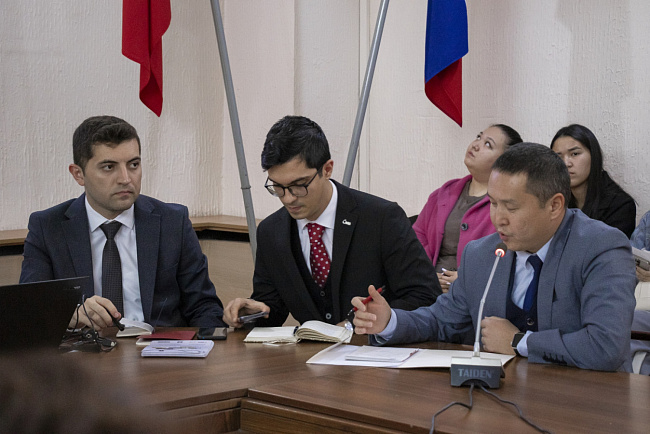 Cтудентам, магистрантам и аспирантам КРСУ рассказали о Государственной программе «Стипендии Турции»