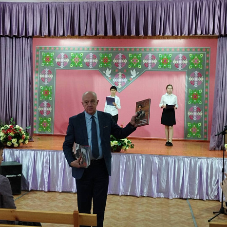 An invaluable gift – of knowledge!