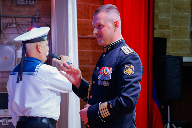 В КРСУ прошел концерт Ансамбля Черноморского флота России